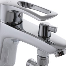 Смеситель для умывальника Haiba HANSBERG 001 с выходом для гигиен. воронки (HB0821)