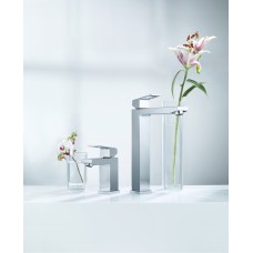 Смеситель на столешницу для раковины XL-размера Grohe Eurocube (23406000).