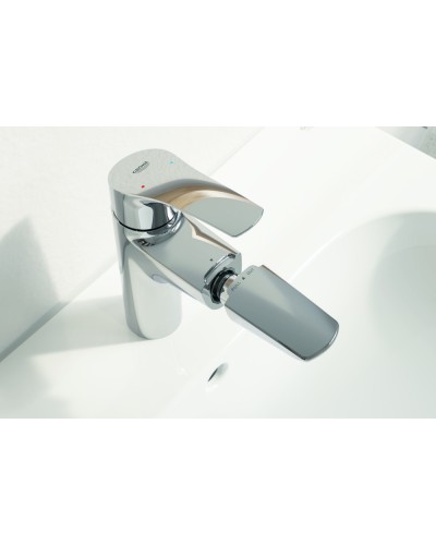 Смеситель для раковины Grohe Eurosmart New (23976003)