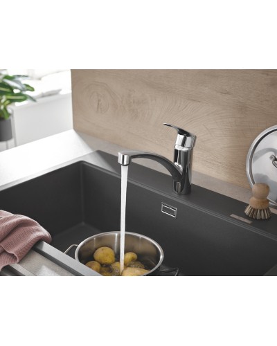 Змішувач для кухні Grohe Eurosmart New (33281003)