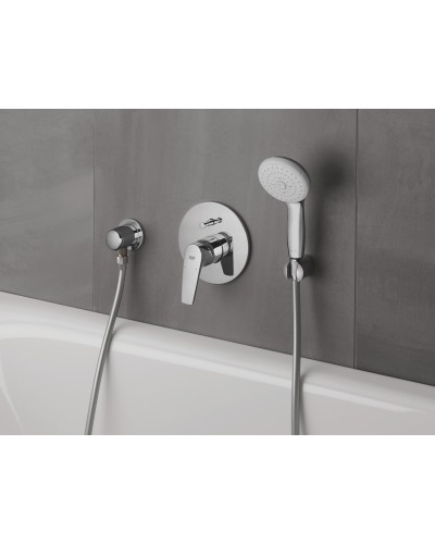 Душовий набір з тримачем. 3 режими струменю Grohe New Tempesta Classic (27849001)