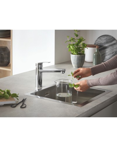 Змішувач для кухні Grohe Eurosmart New (30463000)