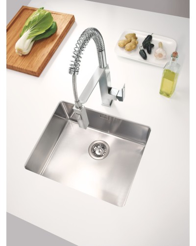 Смеситель для кухни с гибким изливом Grohe Eurocube (31395DC0)