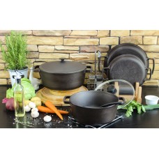 Кастрюля чугунная с крышкой 6л