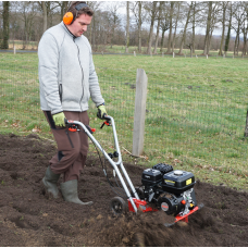 Культиватор бензиновый HECHT 785