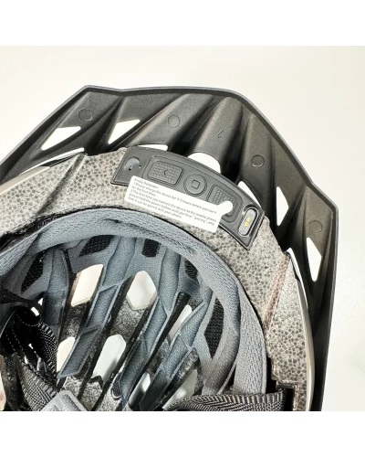 Защитный шлем Livall MT1 NEO (M) Black Grey (54-58см), акустика, микрофон, сигналы поворотов и стопов, приложение, пульт BR80, Bluetooth (LIV-T0MT1N-6243)