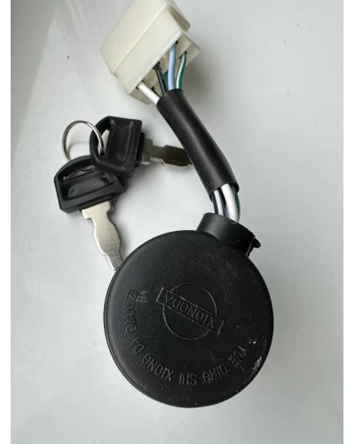 Переключатель с ключом к генератору HECHT GG6500