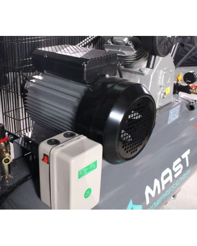 Поршневий компресор MAST VA90/200L 400