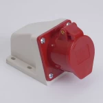 Розетка стационарная наружная 7135 63А 380В 3Р+N+Е IP67 LEE